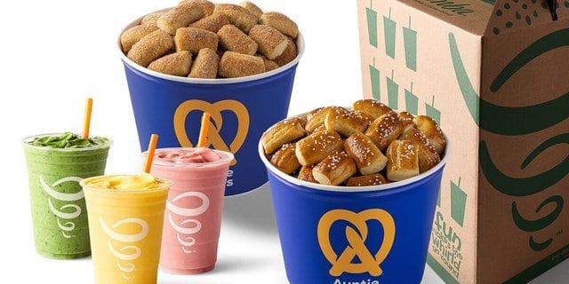 Classic Favorites Bundle (10 Smoothies, 2 Buckets of Pretzels & 10 Dips).