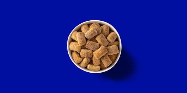 Cinnamon Sugar Pretzel Nuggets Bucket.