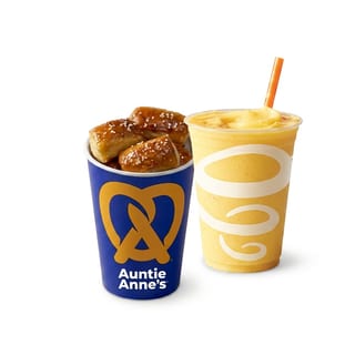 #1 Pretzel Nuggets & Smoothie Combo